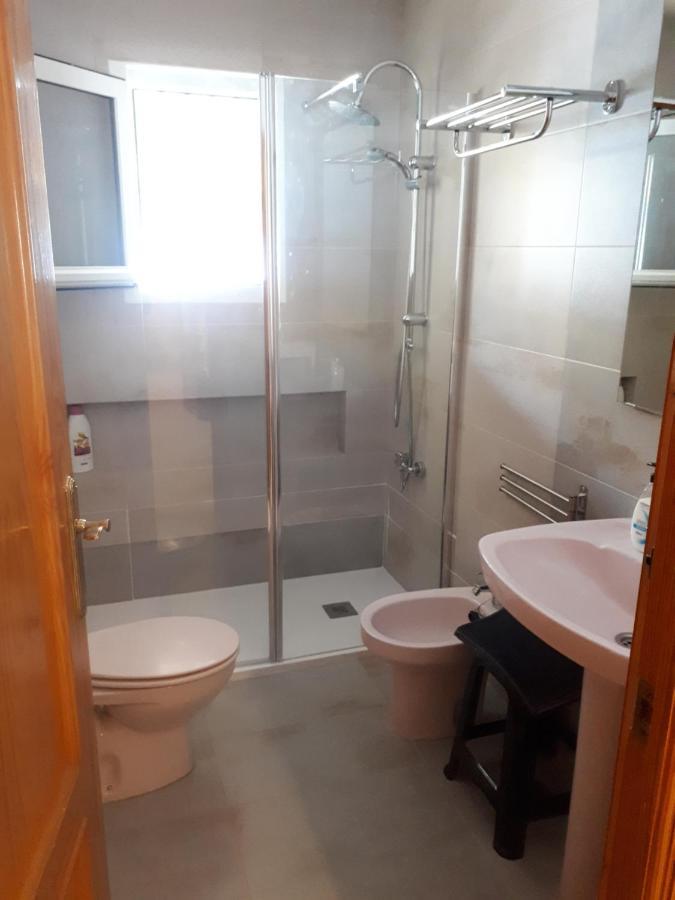 Casa Villa Ladi Umbrete ภายนอก รูปภาพ