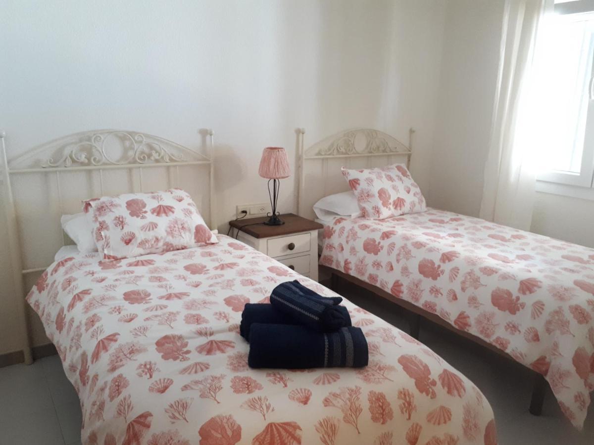 Casa Villa Ladi Umbrete ภายนอก รูปภาพ