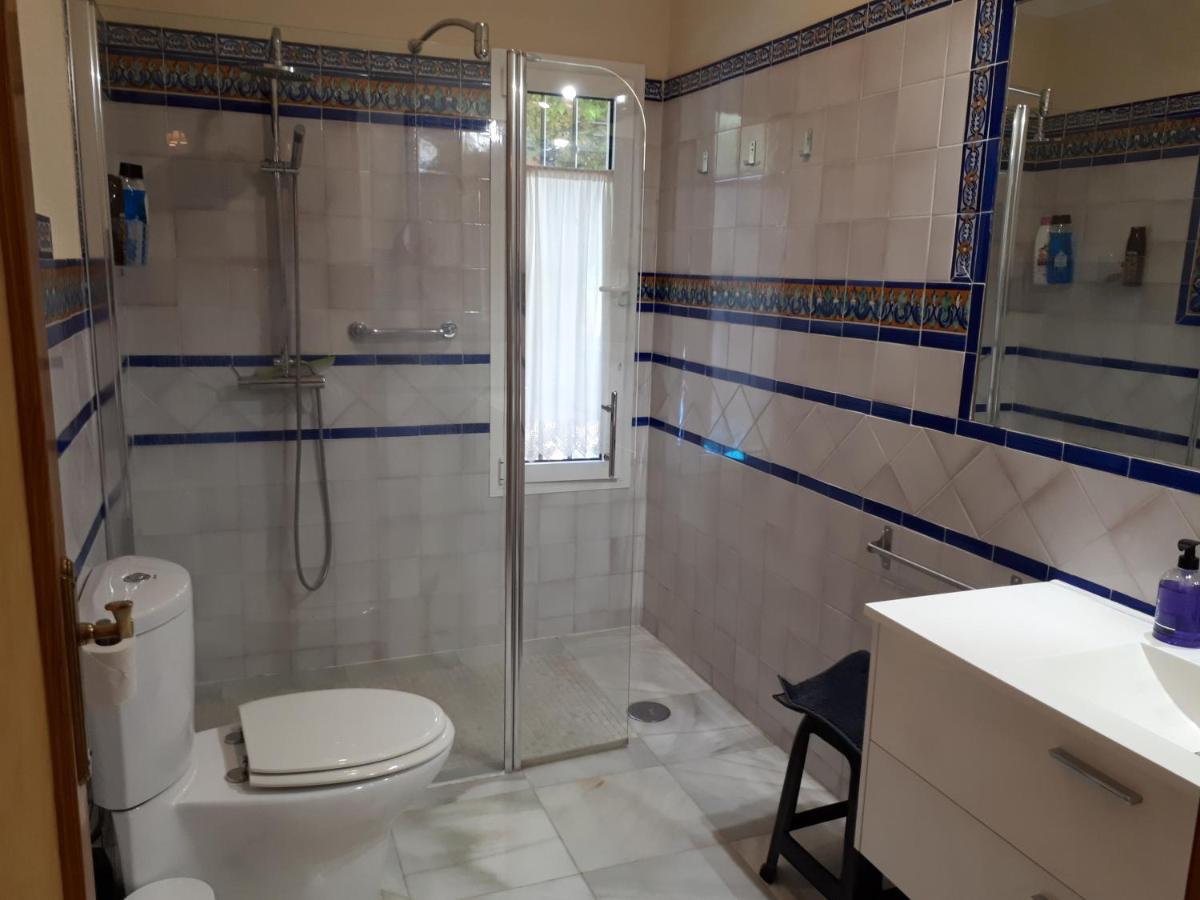Casa Villa Ladi Umbrete ภายนอก รูปภาพ
